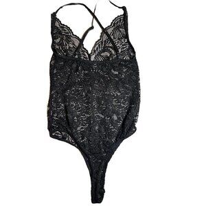 PrettyLittleThings Black Sheer Lace Cross Back Bodysuit Size 4
